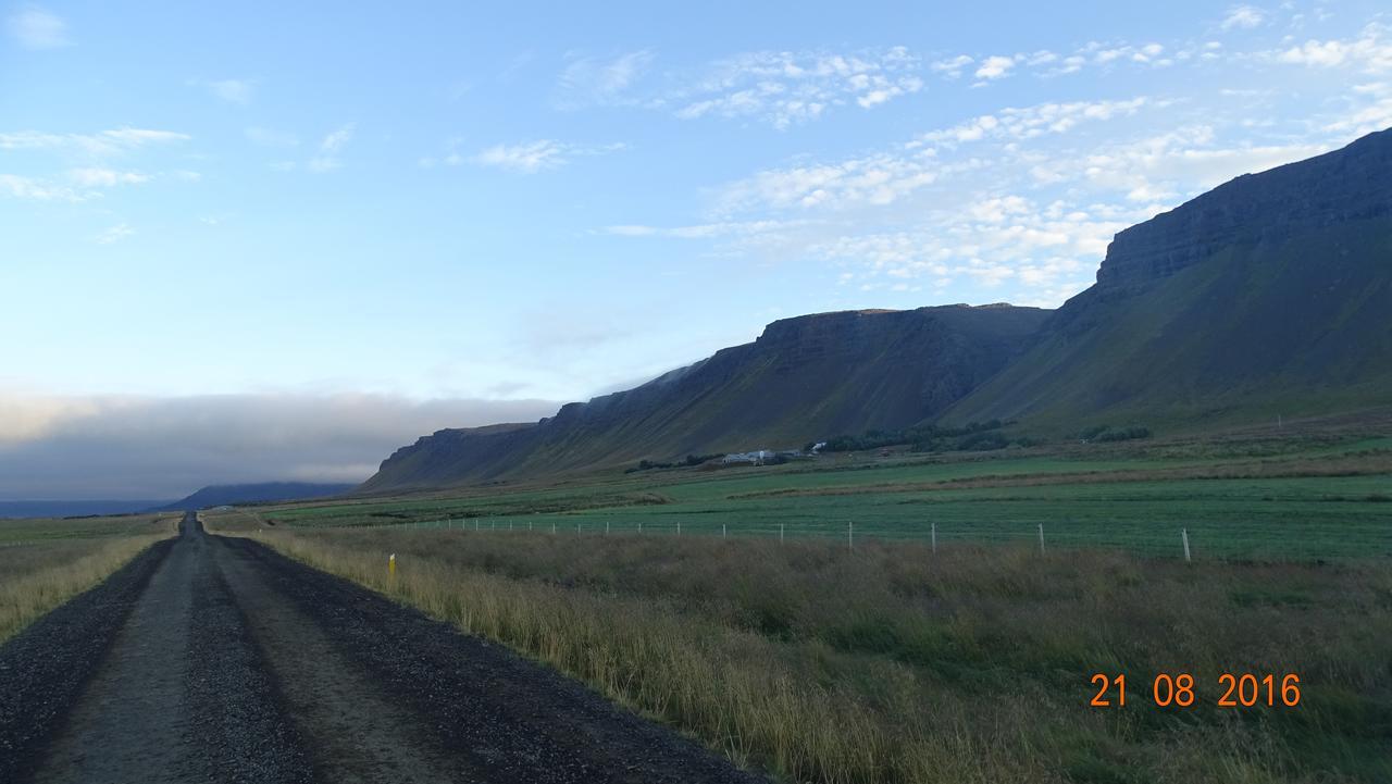 Mithjanes Reykholahrepp Guest House เรย์โคลาร์ ภายนอก รูปภาพ